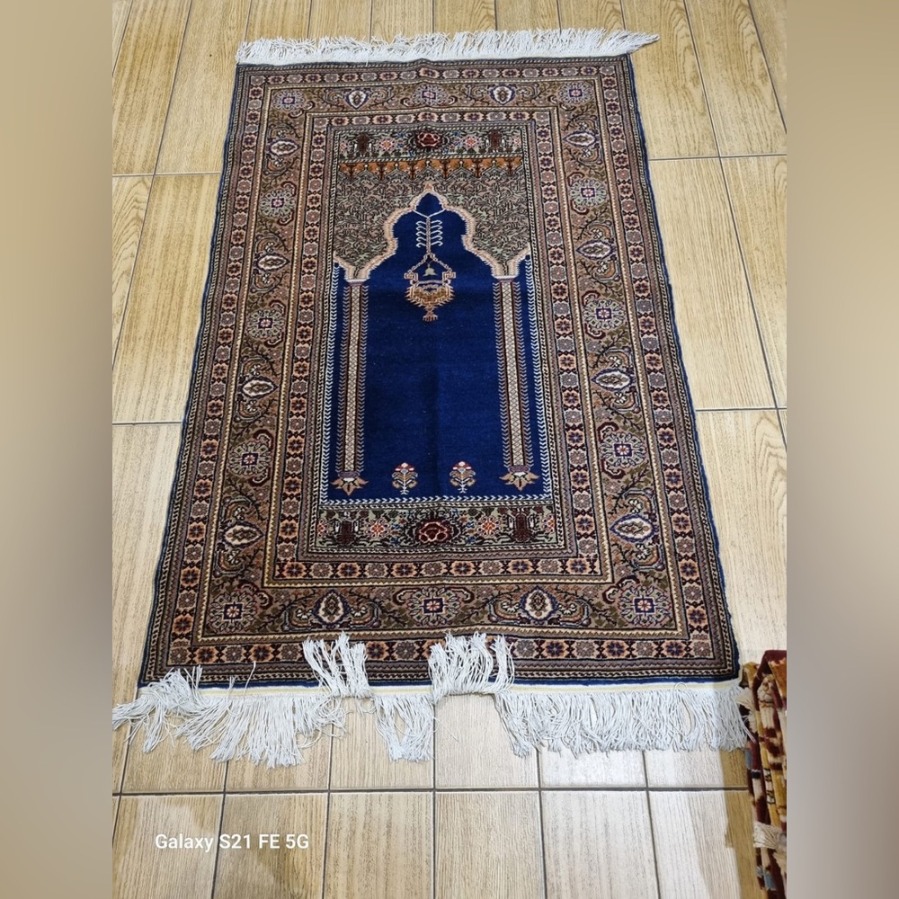 Thick Turkish Rug - Luxury Sejadah Unique Islamic Gift Large Comfortable